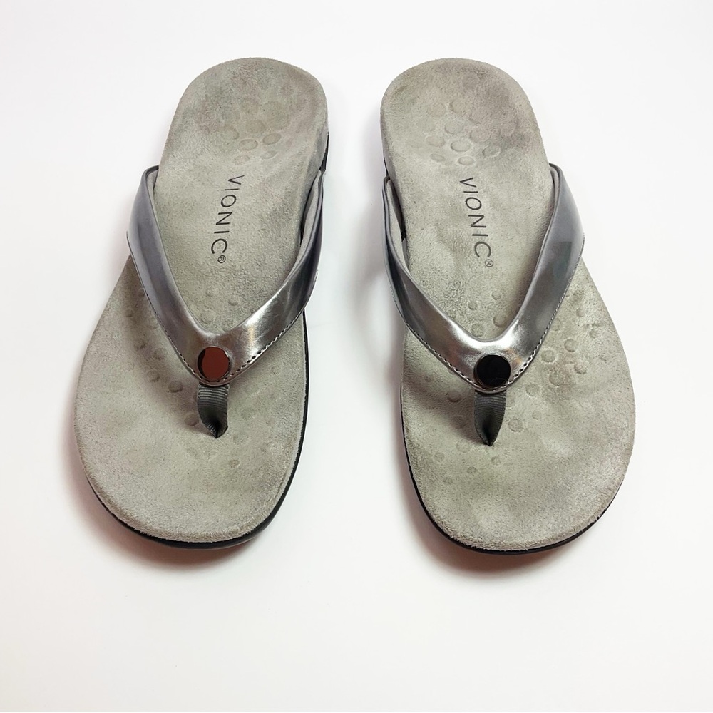 Vionic Davina Gunmetal Silver Supportive Flip Flop Sandal - Picture 2 of 7